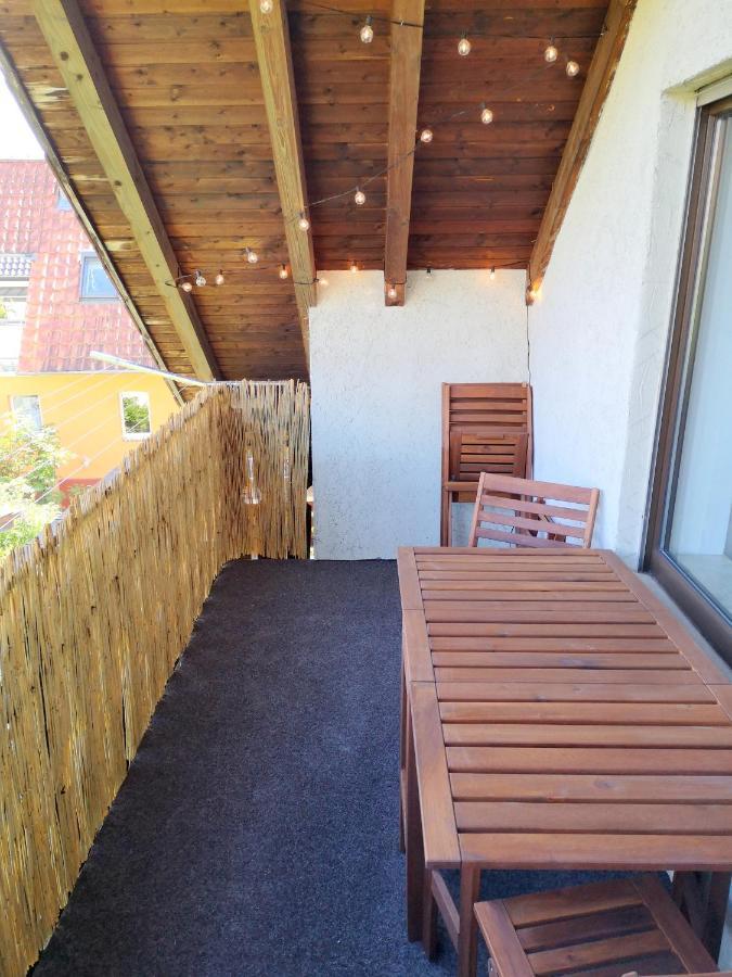 Family-Apartment Mit Balkon, Kueche, Parkplatz & Waschmaschine Offenburg Bagian luar foto